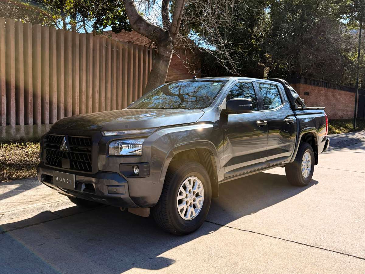 Mitsubishi New L200